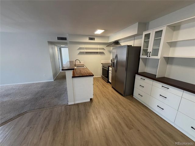 8741 Dawson Street 204, Denver, CO 80229