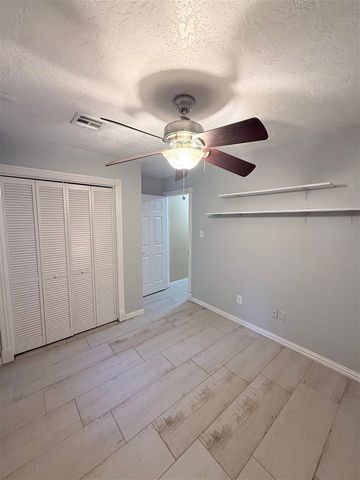 4811 SE Tattershall Way, Lawton, OK 73501
