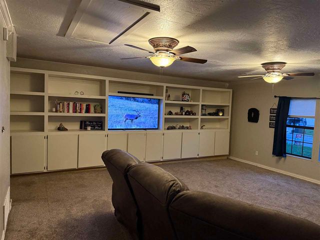 4811 SE Tattershall Way, Lawton, OK 73501
