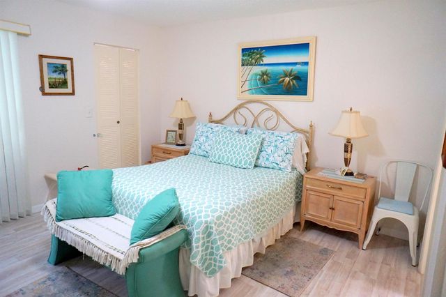 7286 HUNTINGTON Lane 306, Delray Beach, FL 33446