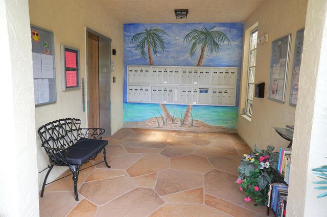 7286 HUNTINGTON Lane 306, Delray Beach, FL 33446