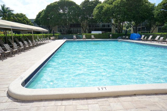 7286 HUNTINGTON Lane 306, Delray Beach, FL 33446