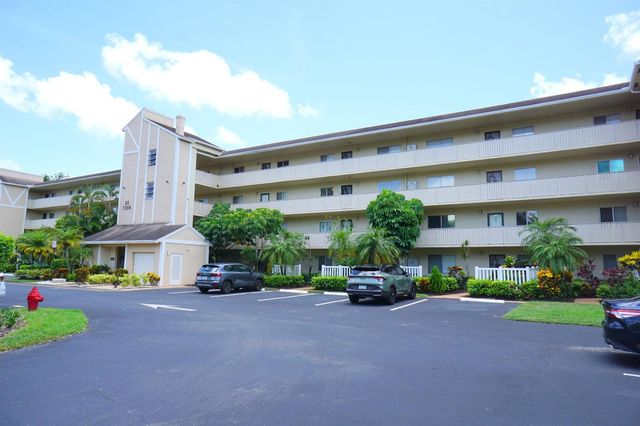 7286 HUNTINGTON Lane 306, Delray Beach, FL 33446