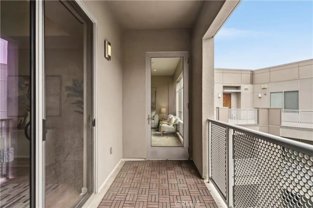 21 Gramercy 421, Irvine, CA 92612
