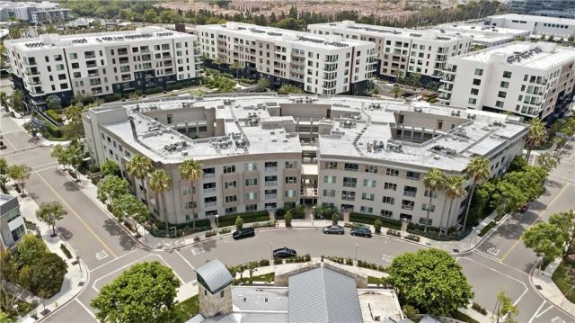 21 Gramercy 421, Irvine, CA 92612