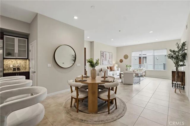 21 Gramercy 421, Irvine, CA 92612