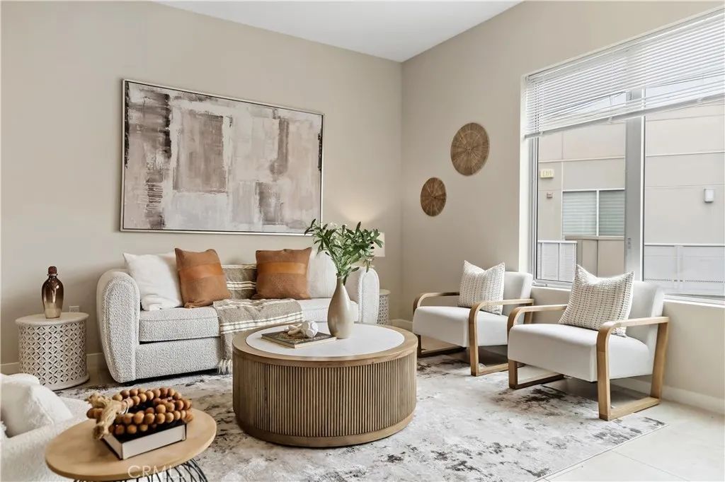 21 Gramercy 421, Irvine, CA 92612