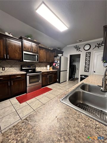 2501 Elk Creek Street, Temple, TX 76504