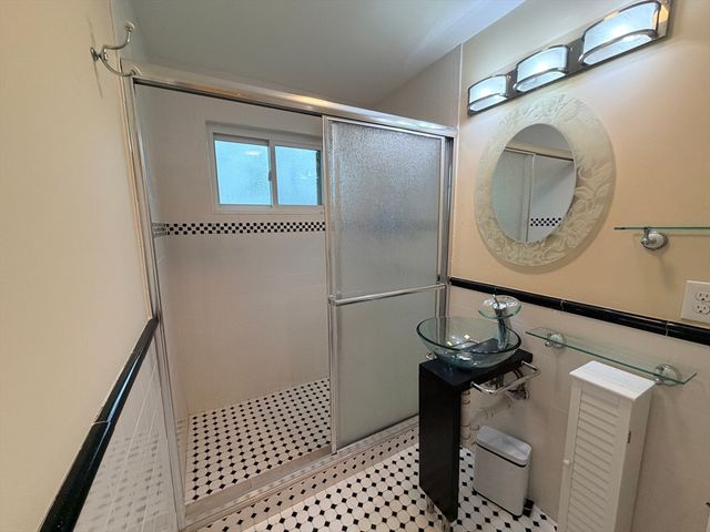 112 Quinobequin Rd, Newton, MA 02462