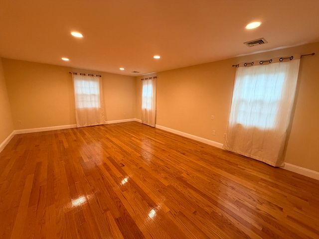 112 Quinobequin Rd, Newton, MA 02462