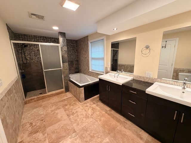 112 Quinobequin Rd, Newton, MA 02462