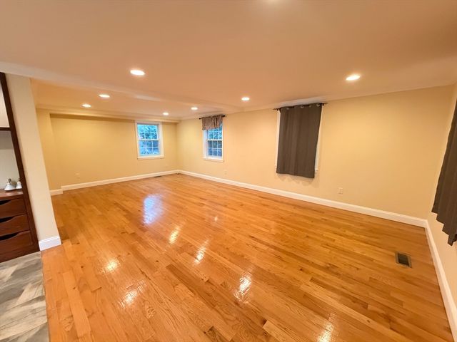 112 Quinobequin Rd, Newton, MA 02462