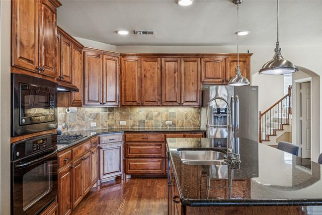 7824 Harvest Hill Lane, Mckinney, TX 75071