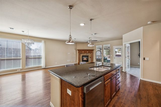 7824 Harvest Hill Lane, Mckinney, TX 75071