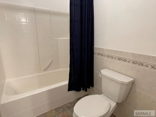 98 N 50 E, Blackfoot, ID 83221