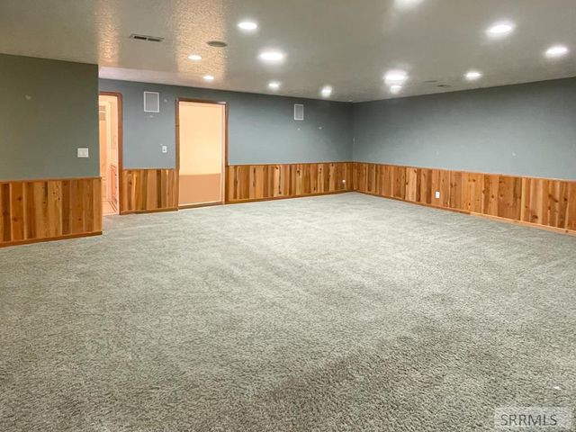 98 N 50 E, Blackfoot, ID 83221