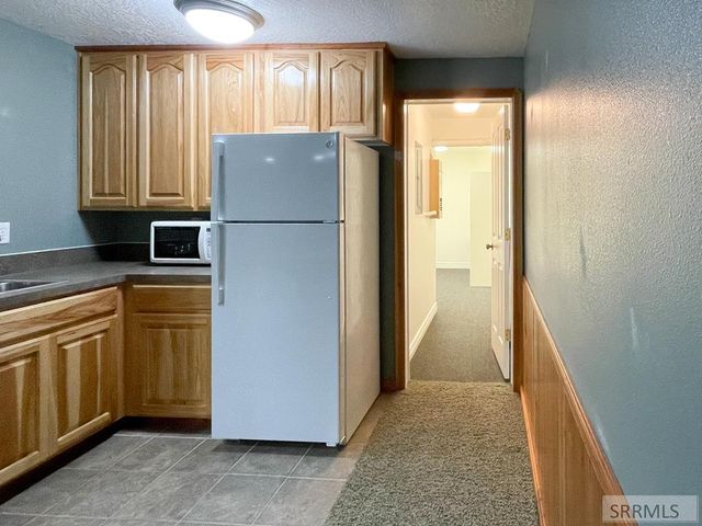 98 N 50 E, Blackfoot, ID 83221