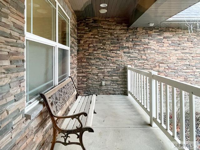 98 N 50 E, Blackfoot, ID 83221