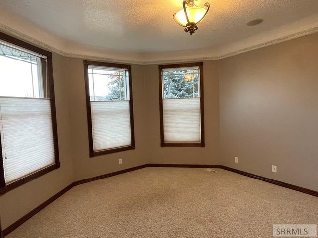 98 N 50 E, Blackfoot, ID 83221