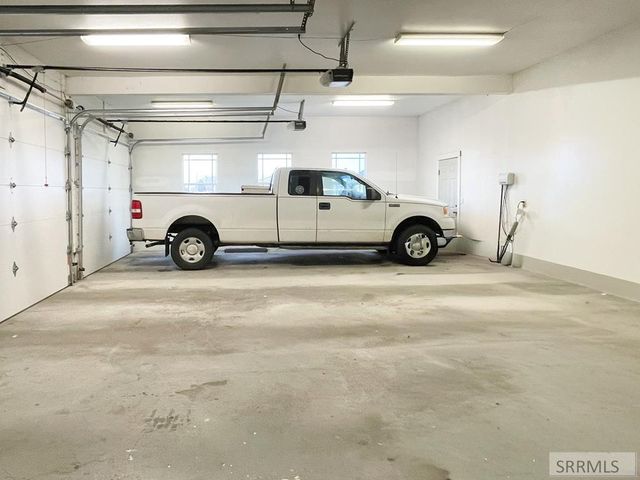 98 N 50 E, Blackfoot, ID 83221