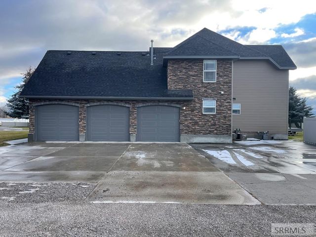 98 N 50 E, Blackfoot, ID 83221