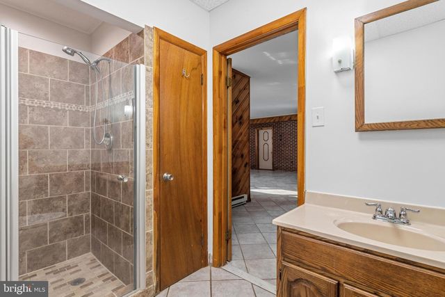 17212 HUNTER GREEN RD, Upperco, MD 21155