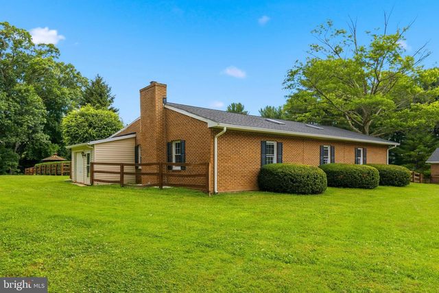 17212 HUNTER GREEN RD, Upperco, MD 21155