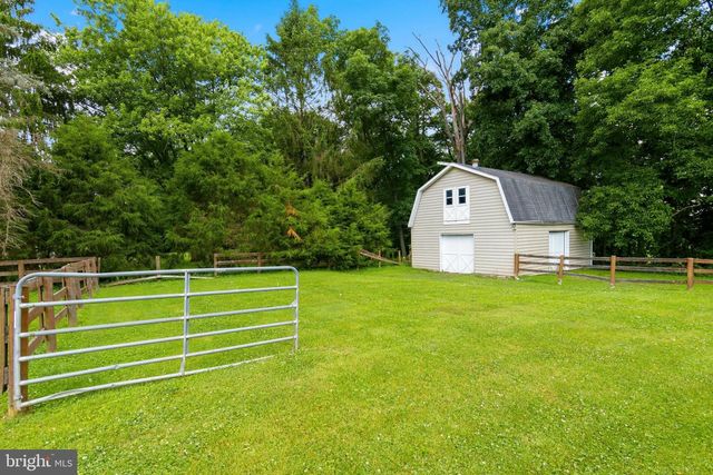 17212 HUNTER GREEN RD, Upperco, MD 21155