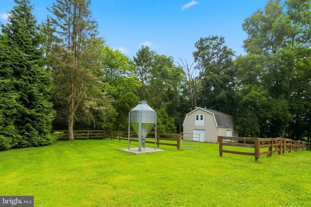 17212 HUNTER GREEN RD, Upperco, MD 21155