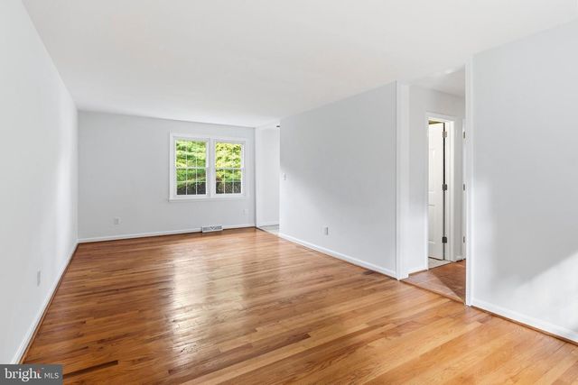 17212 HUNTER GREEN RD, Upperco, MD 21155