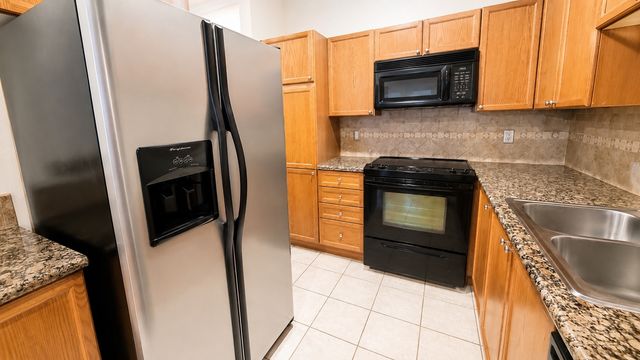 3400 Welborn Street 111, Dallas, TX 75219