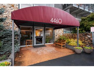 4460 Sw SCHOLLS FERRY Rd 8, Portland, OR 97225