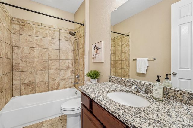 25147 E Ellsworth Place, Aurora, CO 80018