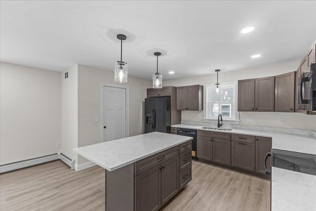 28 Dozer Drive, St. Albans Town, VT 05478