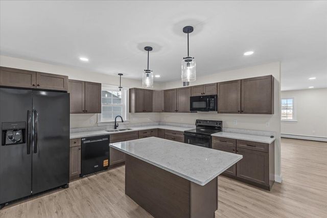 28 Dozer Drive, St. Albans Town, VT 05478