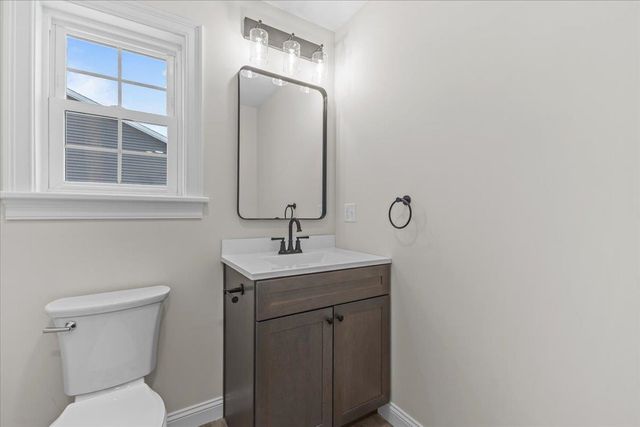 28 Dozer Drive, St. Albans Town, VT 05478