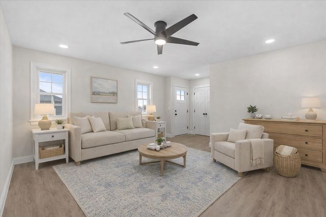 28 Dozer Drive, St. Albans Town, VT 05478