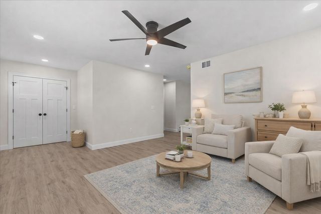 28 Dozer Drive, St. Albans Town, VT 05478