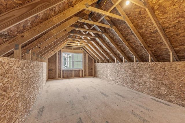 28 Dozer Drive, St. Albans Town, VT 05478