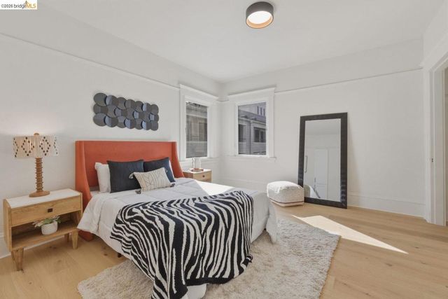 523 25Th St, Oakland, CA 94612