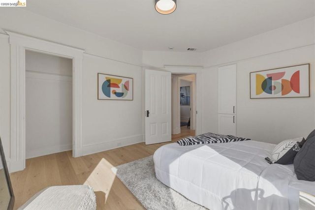 523 25Th St, Oakland, CA 94612