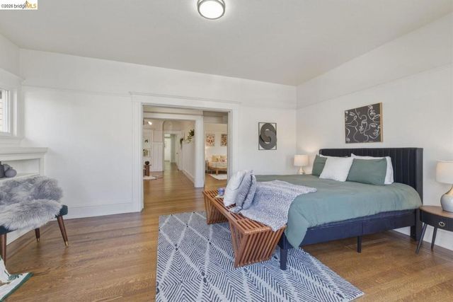 523 25Th St, Oakland, CA 94612