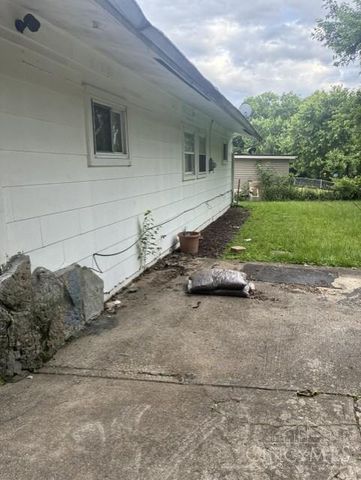9585 Ridgemoor Avenue, Colerain Twp, OH 45231