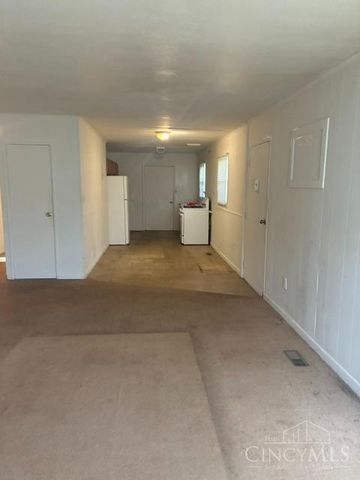 9585 Ridgemoor Avenue, Colerain Twp, OH 45231