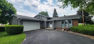 6017 W Donges LANE, Brown Deer, WI 53223