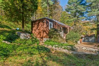 492 Newtown Turnpike, Weston, CT 06883