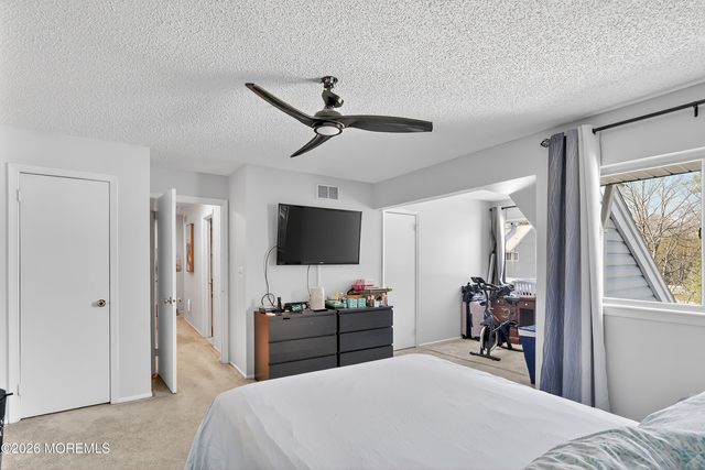 1111 Scarlet Oak Avenue, Toms River, NJ 08755
