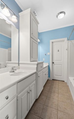 8 Republic Drive, Waco, TX 76708