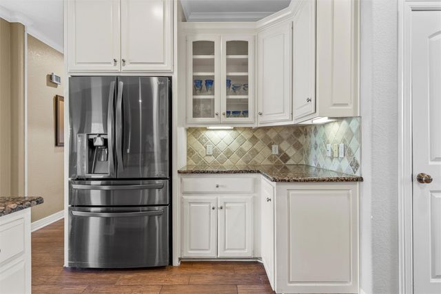 8 Republic Drive, Waco, TX 76708