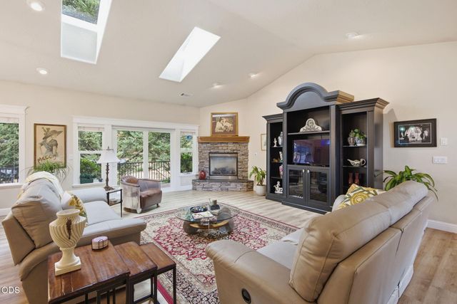 2212 SE Linden Lane, Grants Pass, OR 97527